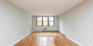 1446 N Dearborn St Gallery 2