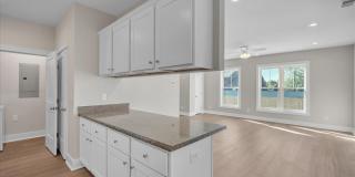 195 Romney Street Gallery 7