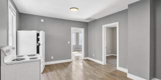 635 Crane Street Gallery 7