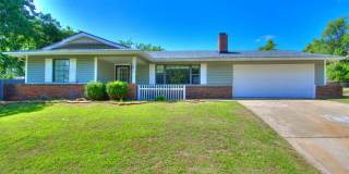 3 Bedroom 1 Bath Home w/ 2 car garage in Shawnee Gallery 1