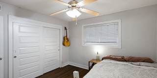 2 Bed 1 Bath Condo by UT and CapMetro Stop Gallery 18