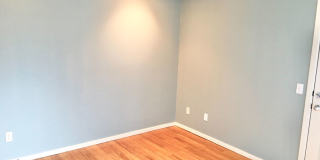 Gorgeous Queen Anne View Condo Gallery 10