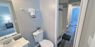 Pine Grove Apartments Gallery 9