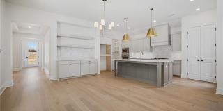 7627 Woodbine LN Gallery 11