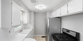 Charming 3-Bed, 1-Bath Home with Basement – Great Columbus Location! Gallery 25