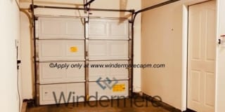 Spacious 3-bedroom with Updated Finishes and Prime Location! Gallery 28