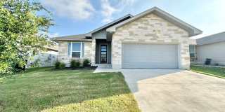 Price Drop! Viewable April 1st! Small Pets Accepted! Gallery 1