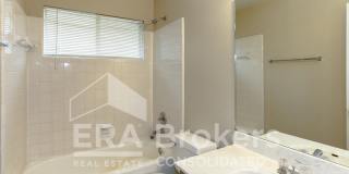 2304 Sherman Gallery 20