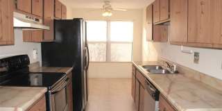 1420 ROYAL OAK Court Gallery 7