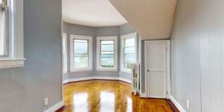 8 Hudson Terrace Gallery 20