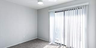 Upgraded & Specious Two Bedroom Must See!! Gallery 17