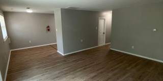 200 E Maple Avenue Gallery 9