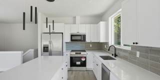 11225 4th PL S - A Gallery 8
