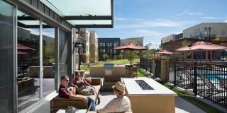 8000 Uptown Gallery 30