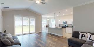 Eleven Oaks Gallery 11