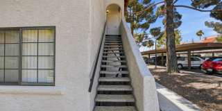 Upgraded 2 bedroom 2 bath upstairs condo Gallery 6