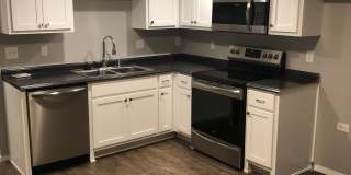 702 1/2 N Cleveland Ave Gallery 4