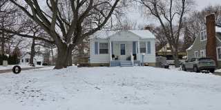 542 Whitney Avenue Gallery 1