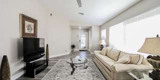 Fully Furnished - Turn Key - Short Term 31days+ - Sleeps up to 7 Gallery 14