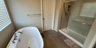 RENTAL! Spacious 6-Bedroom Home Near JBLM – Built in 2025 Gallery 11