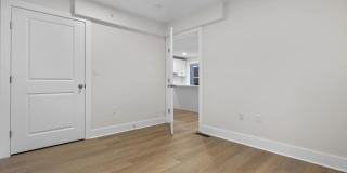 1546 Chapel Street Gallery 10