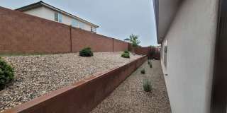 Spacious Home in Little Valley-Pets Negotiable Gallery 28