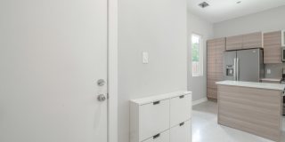 817 Potomac Gallery 24
