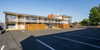 Calhoun Lofts & Thunderbird Flats Gallery 21