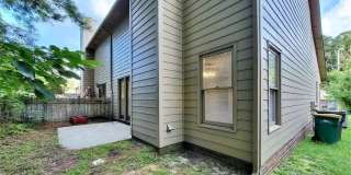 5532 NE Robmont Drive Gallery 35