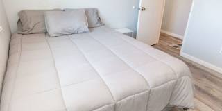 Apply Here www.realty480pm.appfolio.com/listings Gallery 16