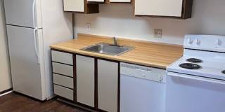 480-42 Hambrick Road Gallery 1