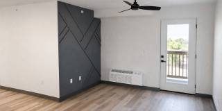 1870 West Pleasant Street- 14 Gallery 1