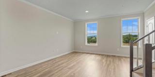 5907 GARDEN WALK Drive Gallery 3