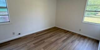 Remodeled 2 Bedroom 1 Bath- East Waco Gallery 5
