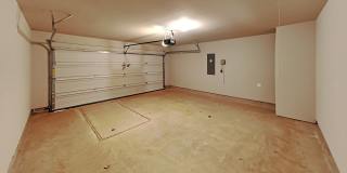 Spacious 4 Bedroom 2 Bathroom Home in Mustang Schools Gallery 18