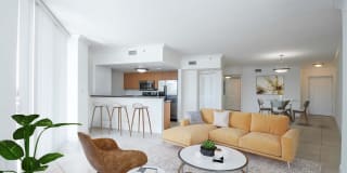 Legacy at 15th Gallery 28