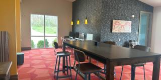 Hawks Landing Apartments - Co-Living Gallery 16