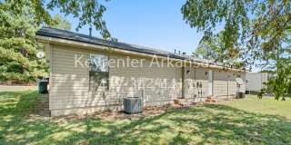 Cozy 2 Bedroom Duplex with Fireplace & Spacious Backyard! Gallery 44