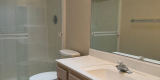 Coming soon!  Long Term unfurnished - Pool home - Pets with owner approval Gallery 8