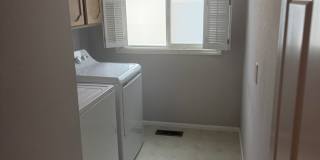 $3850.00 3 Bedroom 2.5 Bath Modern Style Home in Kirkland Gallery 10