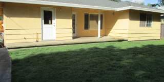 Cute Home Boasting Hardwood, close to Enloe and downtown Chico! Gallery 16