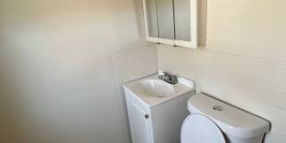 3 Bedroom Home with 1.5 Bathrooms 3 Bedroom Home with 1.5 Bathrooms Gallery 4