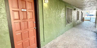 Kensington Court Gallery 92