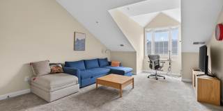 8814 HUNTING LODGE Court Gallery 44