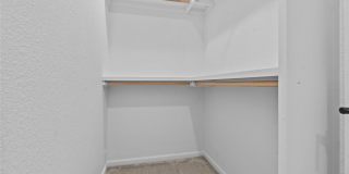 1701 E Lake Drive Gallery 21