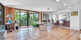 1700 S Bayshore Ln Gallery 4