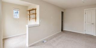 Spacious 5-Bed, 2.5-Bath Single-Family Home in Redmond Gallery 31