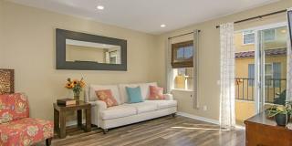 Spacious 2 Bedroom + Office/Den Townhome in Beautiful San Marcos, CA Gallery 3