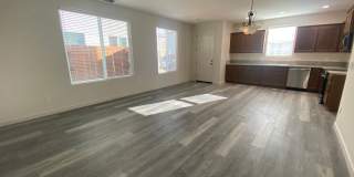Gorgous 3 Bedroom 2.5 Bath Home in Gated Winding Meadow Village Gallery 10