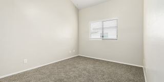 Townhome in Phoenix Gallery 16
